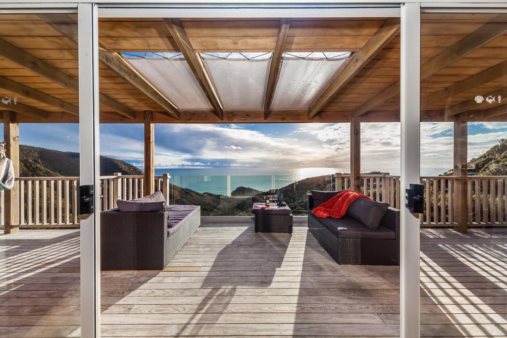 Romantic Piha Exterior photo