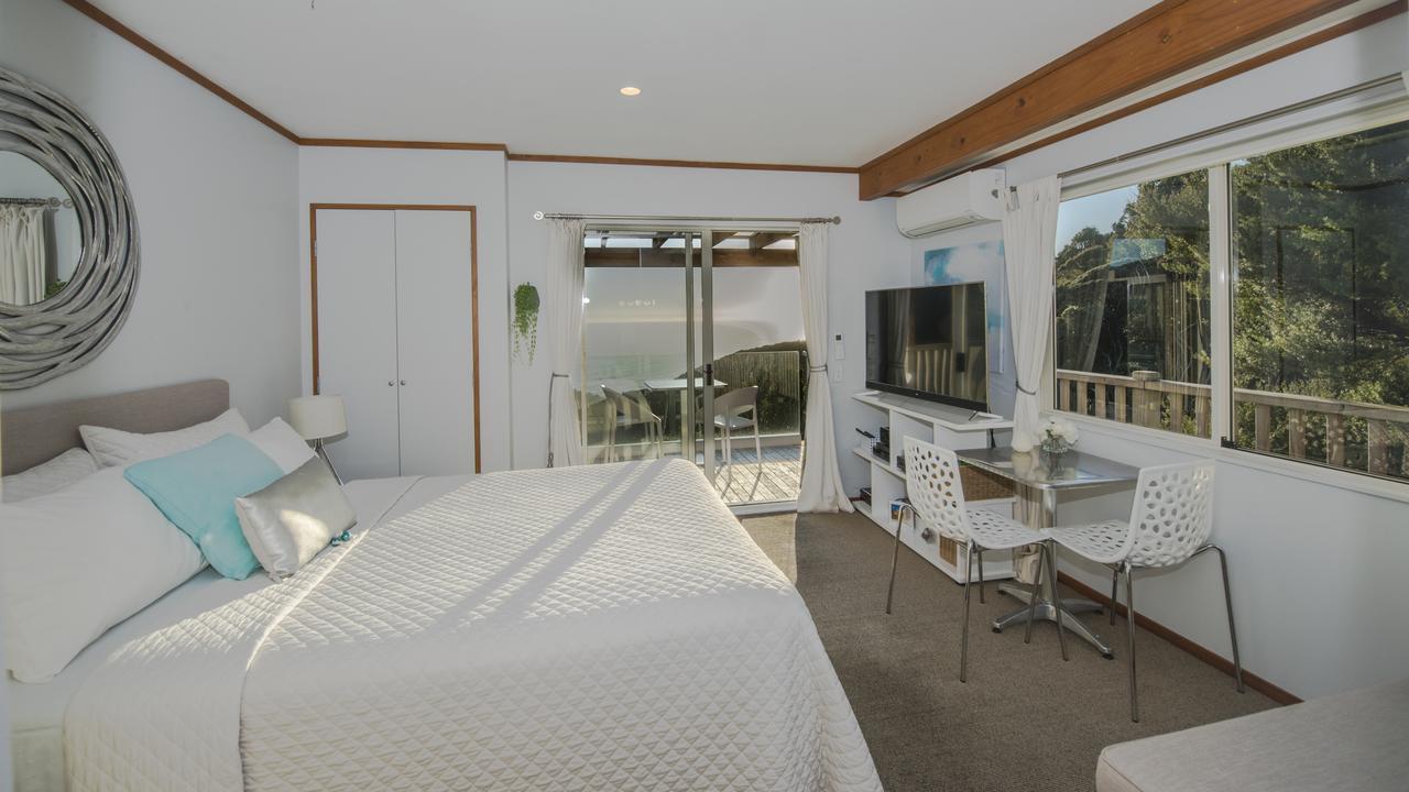 Romantic Piha Exterior photo
